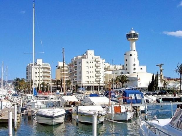 Апартаменты Cn1-Zona Chic Club Nautico, Clima, 5 Minutos Andando De La Playa, Centro, Restaurantes Эмпуриабрава Экстерьер фото